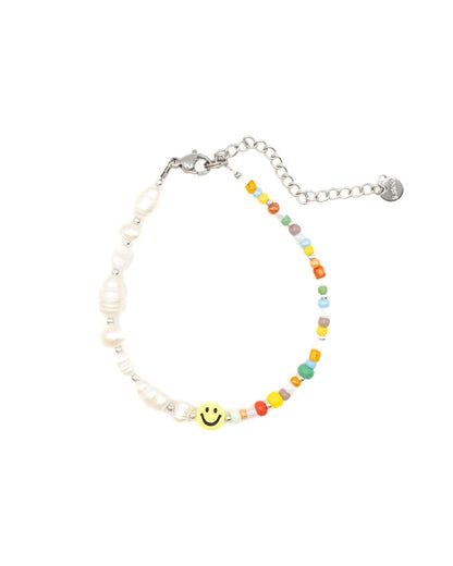 Smiley face beaded bracelet with pearls