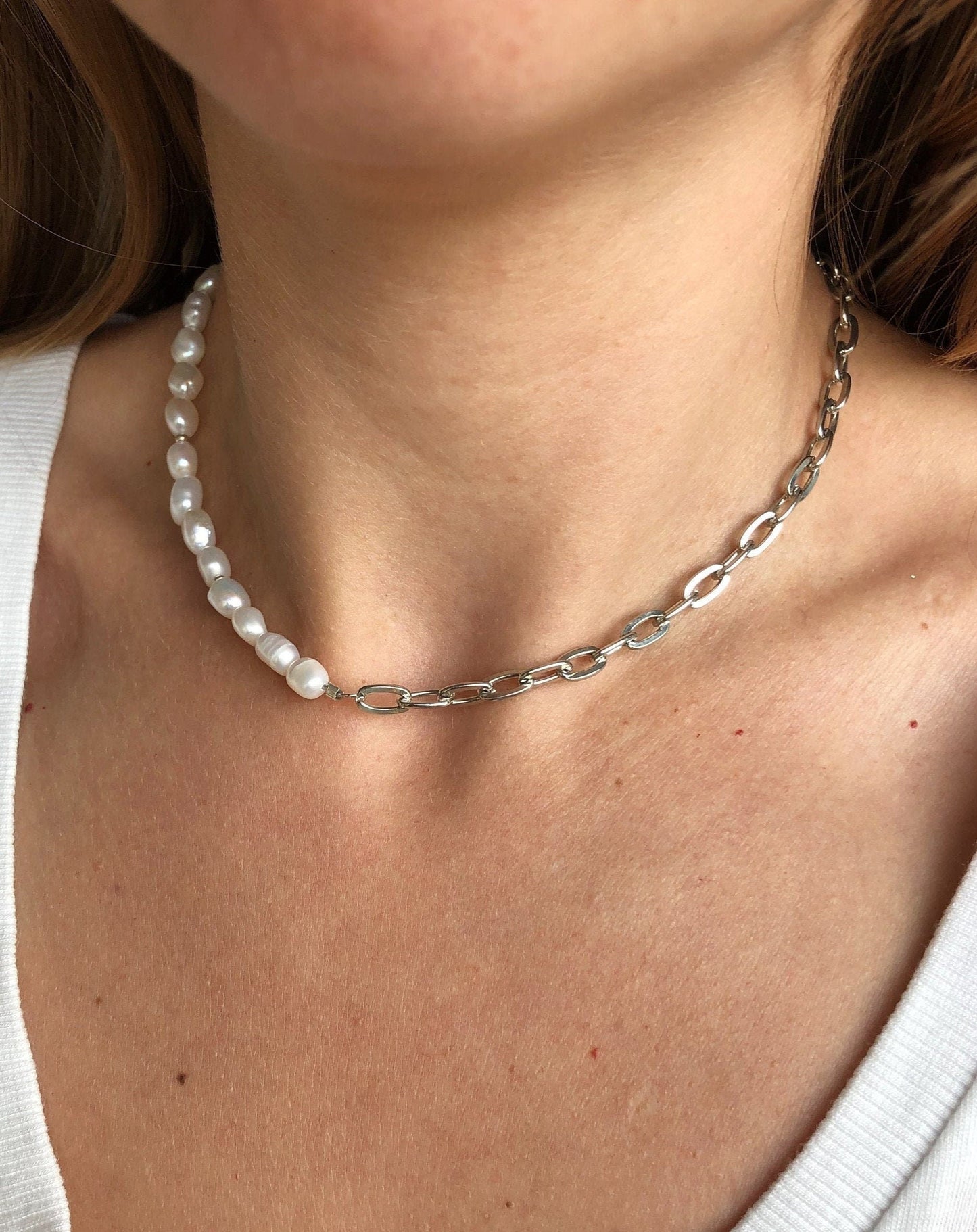 Half pearl half chain necklace