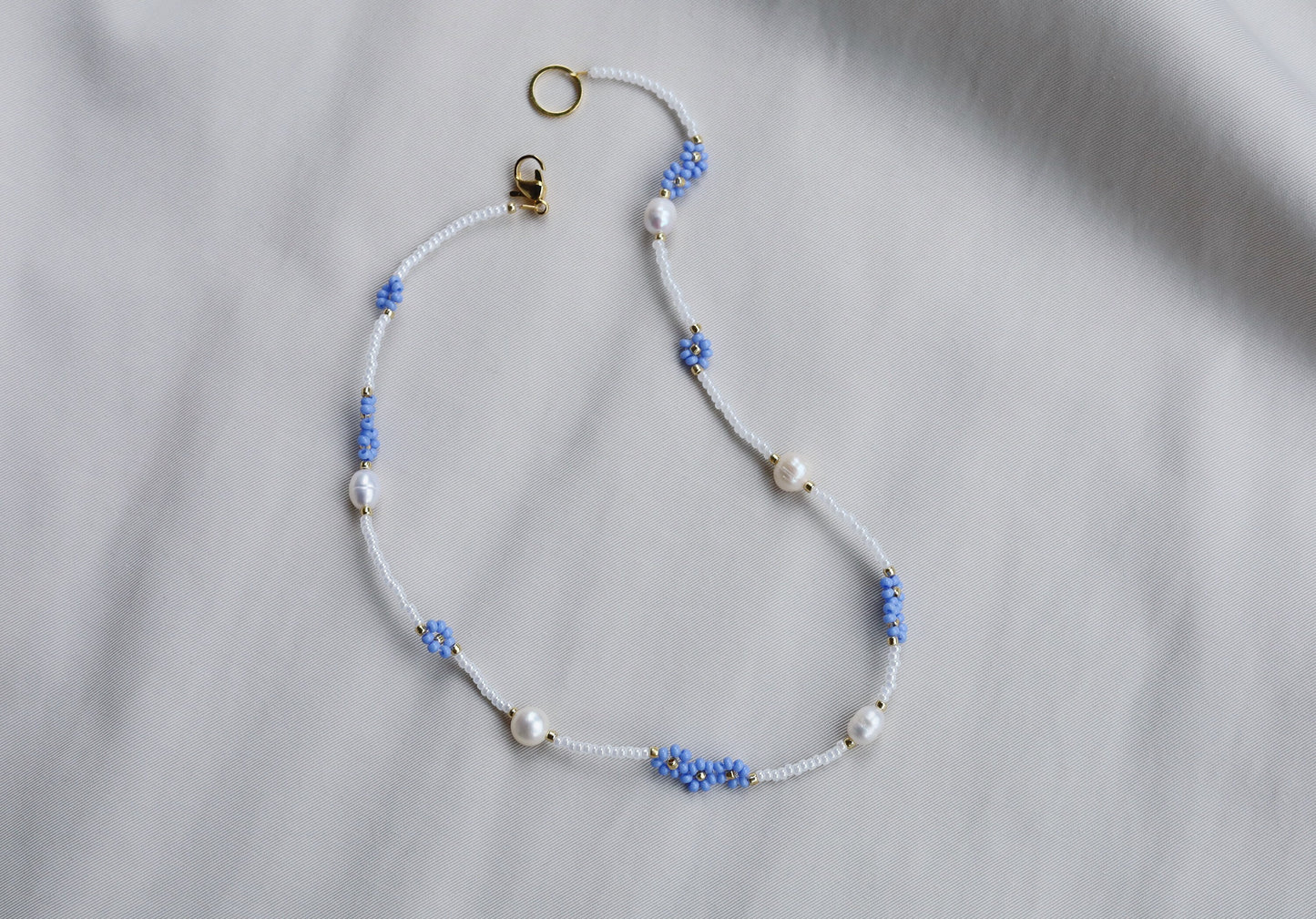 Beaded necklace with blue flowers, sunflower necklace