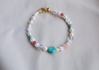 Turquoise pearl bracelet