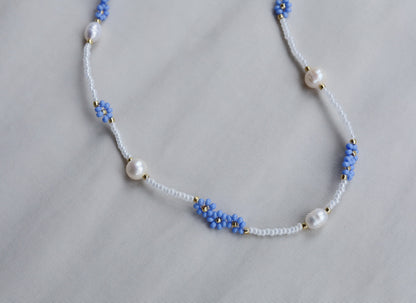 Beaded necklace with blue flowers, sunflower necklace