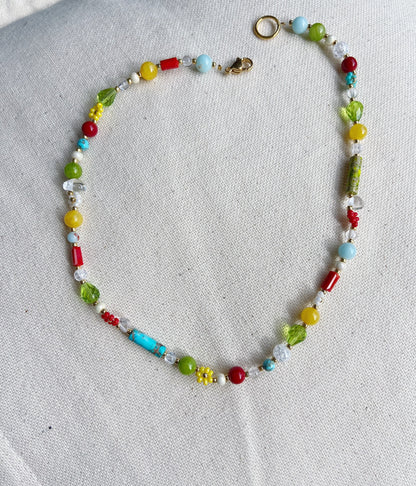 Beaded necklace, flower necklace, daisy necklace,  summer necklace, colorful necklace