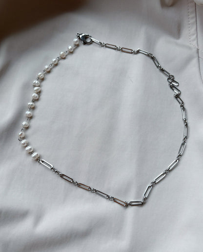 Long pearl and chain necklace