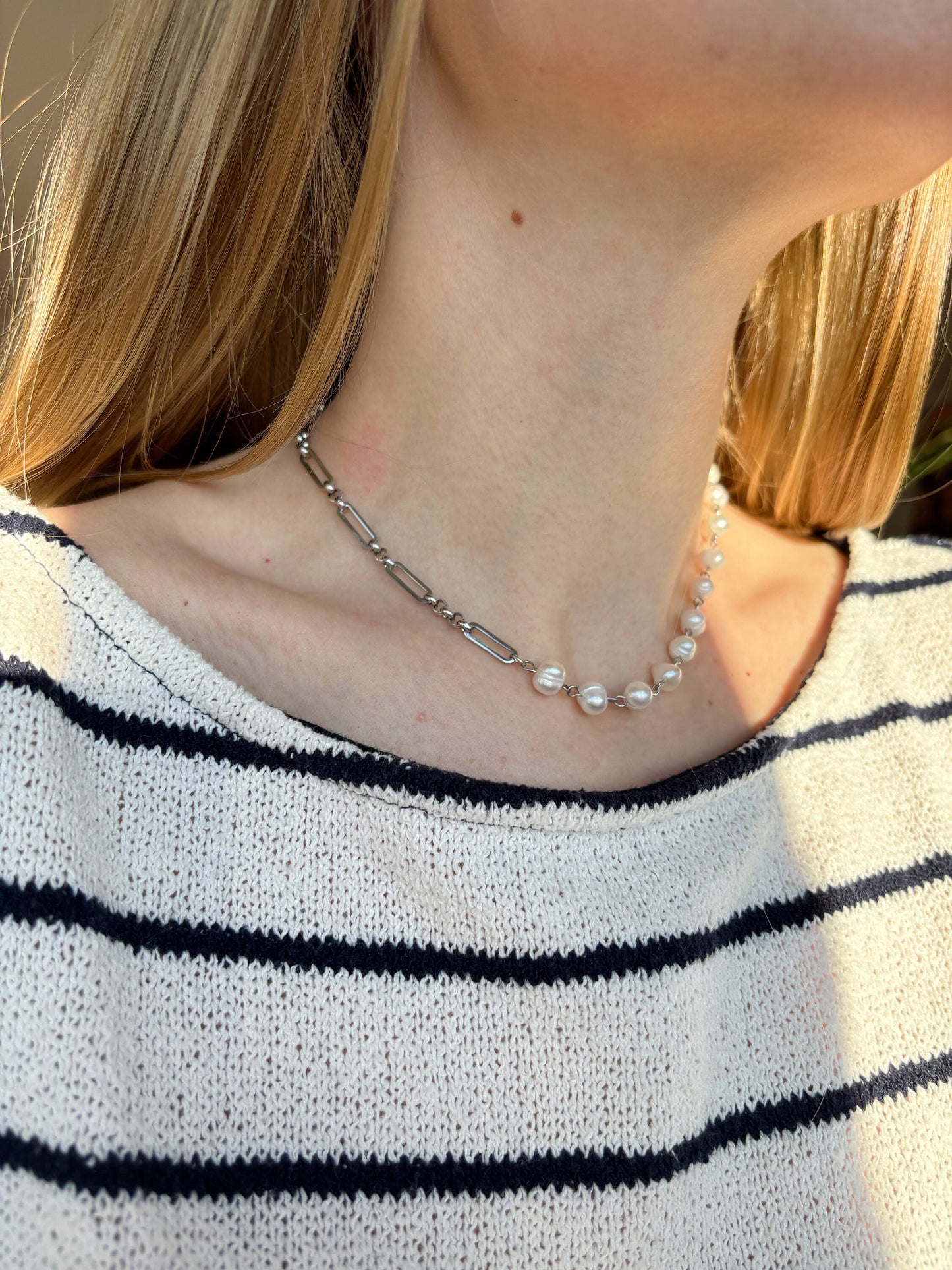 Long pearl and chain necklace